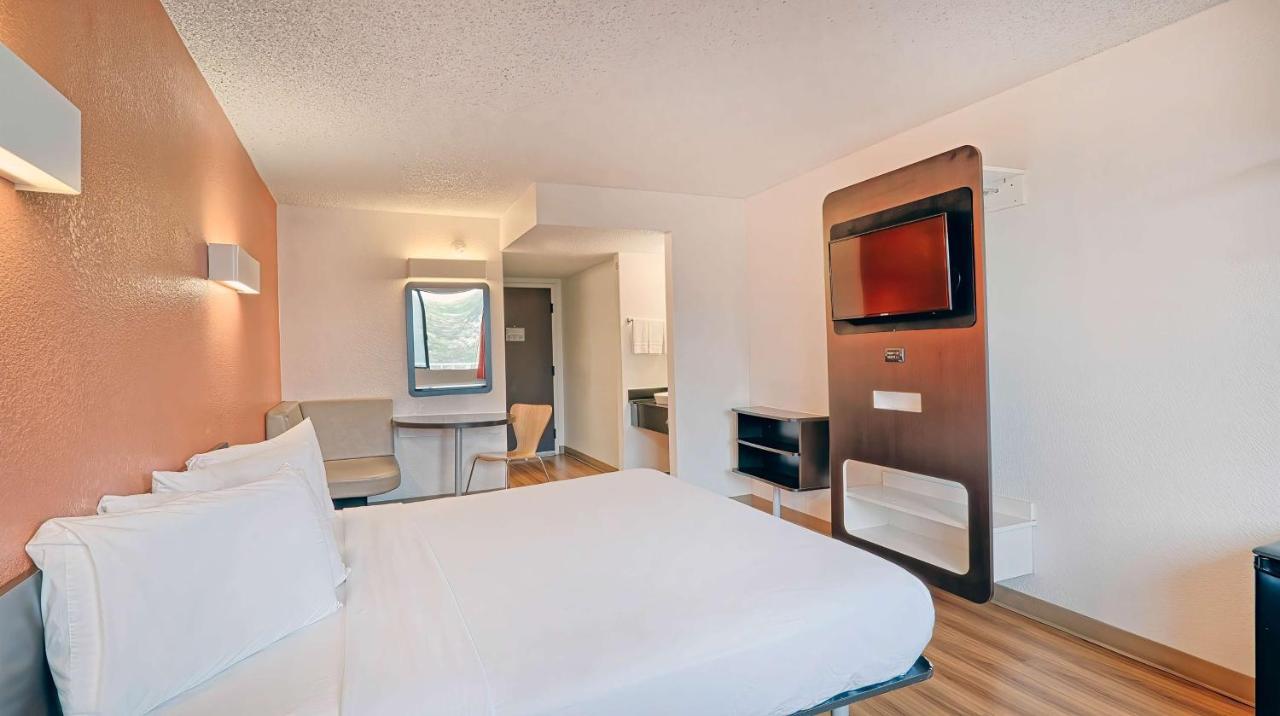 Motel 6-Los Angeles, Ca - Los Angeles - Lax Inglewood Dış mekan fotoğraf