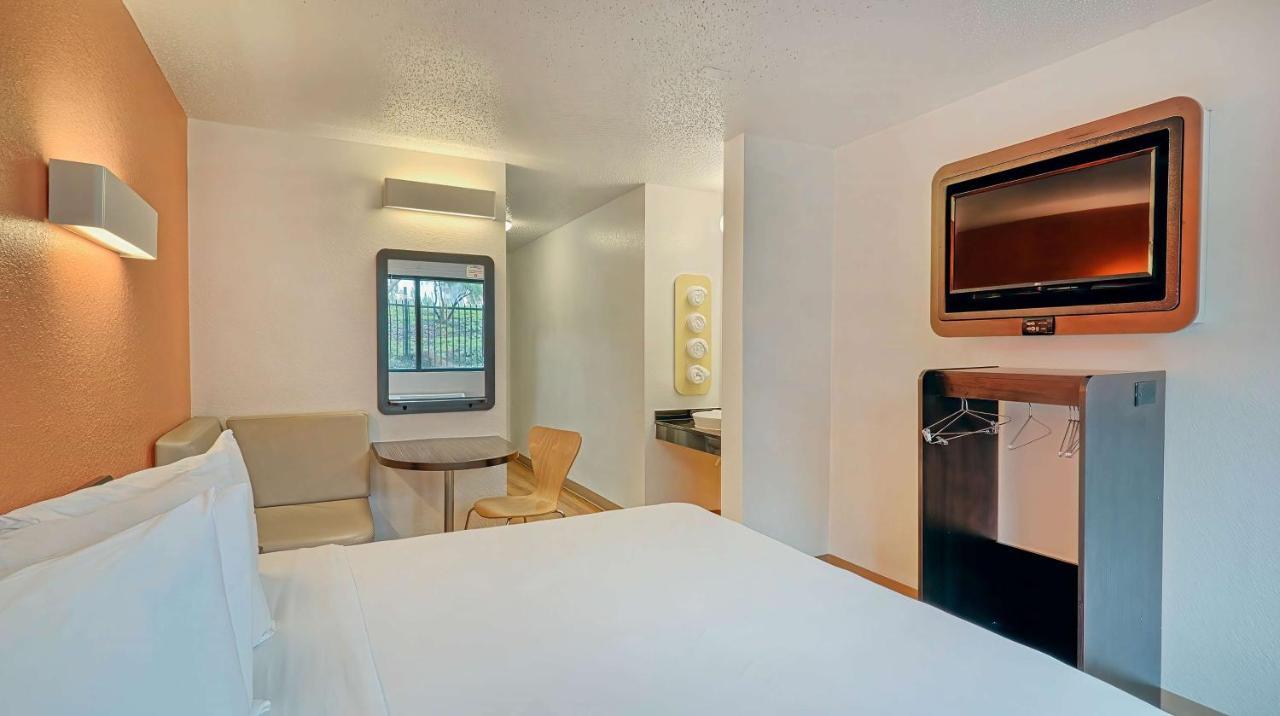 Motel 6-Los Angeles, Ca - Los Angeles - Lax Inglewood Dış mekan fotoğraf