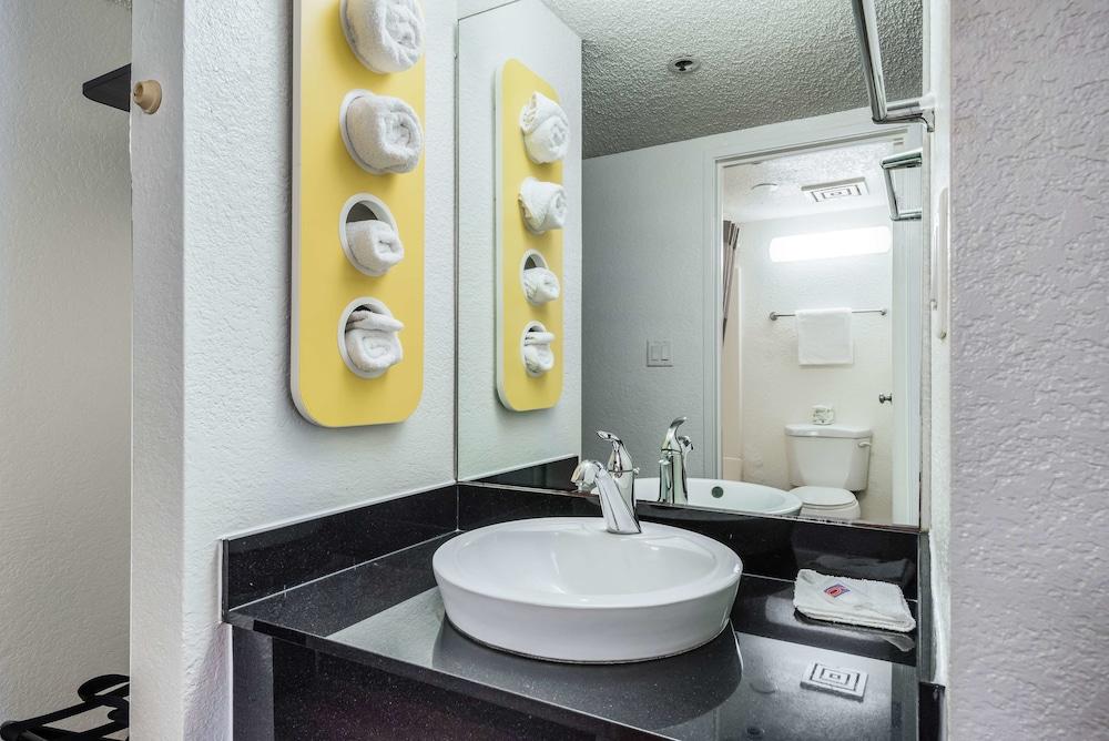 Motel 6-Los Angeles, Ca - Los Angeles - Lax Inglewood Dış mekan fotoğraf