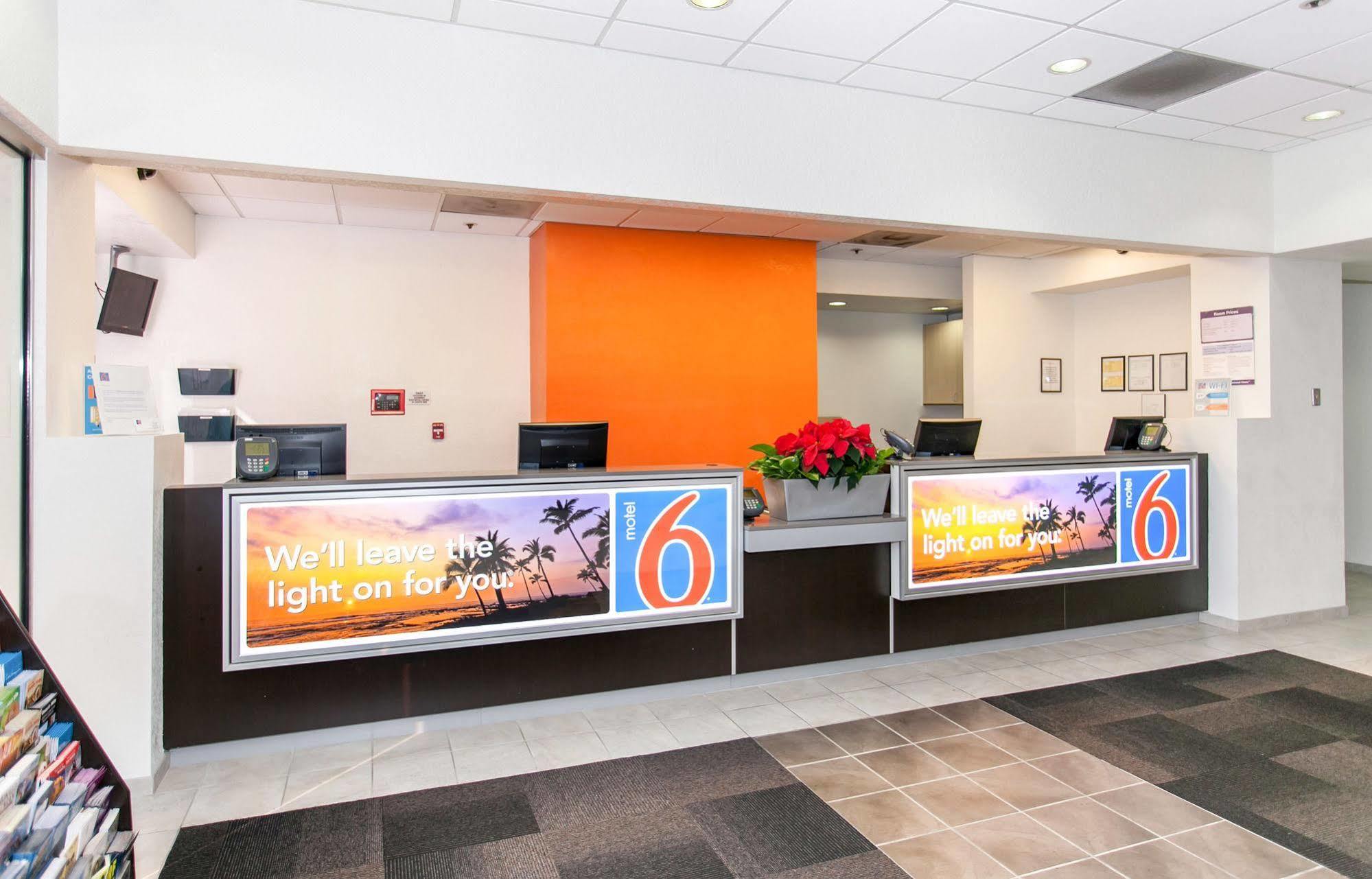 Motel 6-Los Angeles, Ca - Los Angeles - Lax Inglewood Dış mekan fotoğraf
